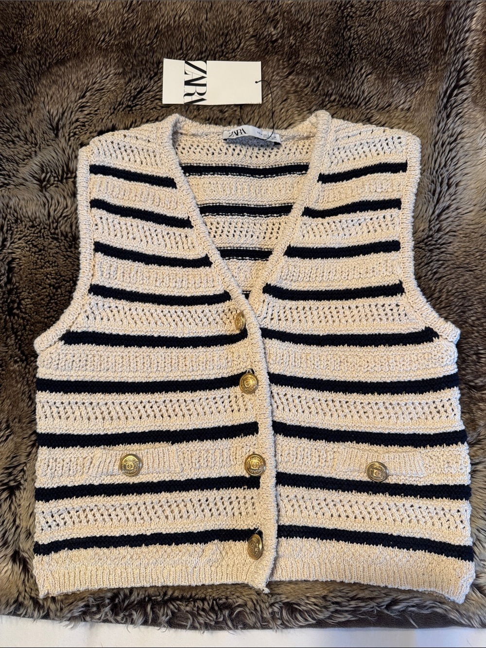 ZARA Cream and Navy Striped V‑Neck Knit Vest with Gold Buttons